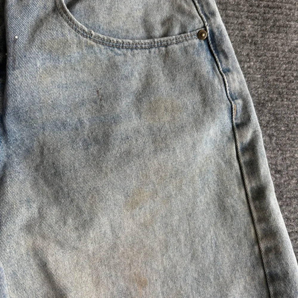 Empyre Light Wash Denim Mini Skirt Size 10 Embroidered Logo Raw Hem Frayed Blue - Picture 2 of 12